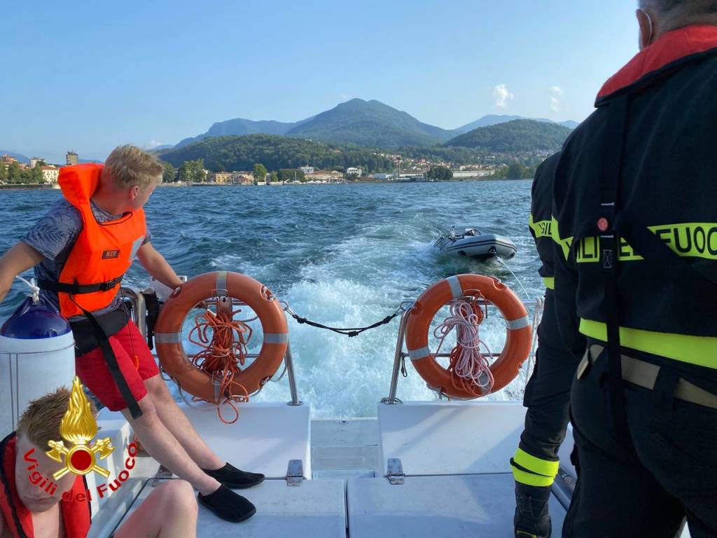 Soccorso dei Vigili del Fuoco di Luino sul Lago Maggiore 