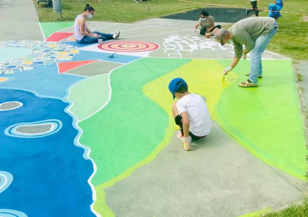 A Villa Cortese concluso “Il grande Murales per terra” realizzato da un centinaio di giovanissimi