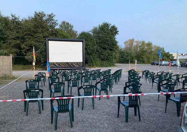 Alla Gianetti Ruote cinema all'aperto a sostegno dei lavoratori in presidio