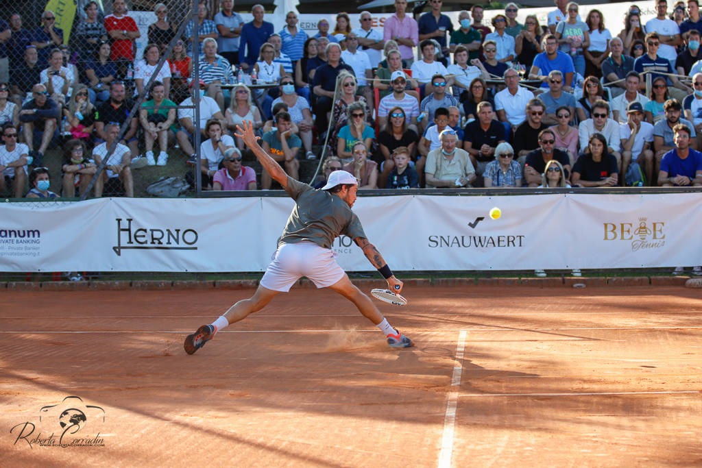 Il francese Martineau vince la 1a Lesa Cup di tennis