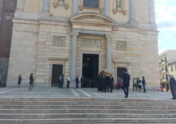 funerale Pietro Tenconi re risotto gallarate