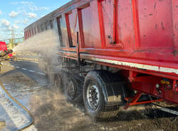 incendio autoarticolato a4