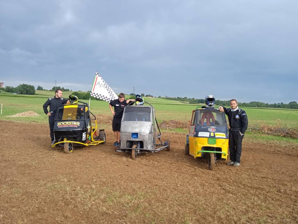 Le Apecar da corsa tornano in pista