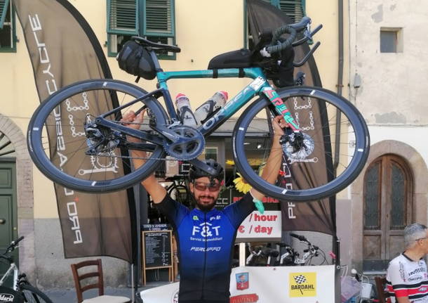 mario favini ultracycling ultrapuane ciclismo