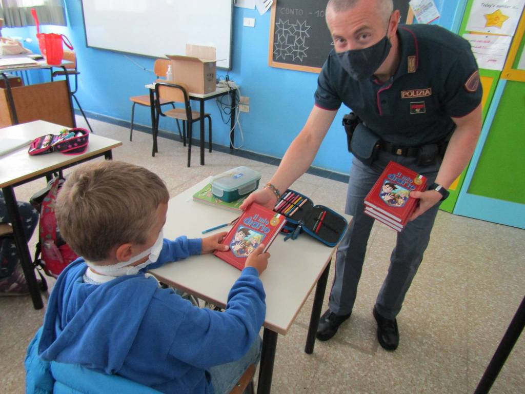 Carabinieri in cattedra alla primaria galilei di Avigno