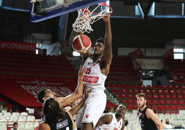 Test amichevole Openjobmetis - Tortona 89 - 88