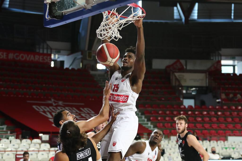 Test amichevole Openjobmetis - Tortona 89 - 88