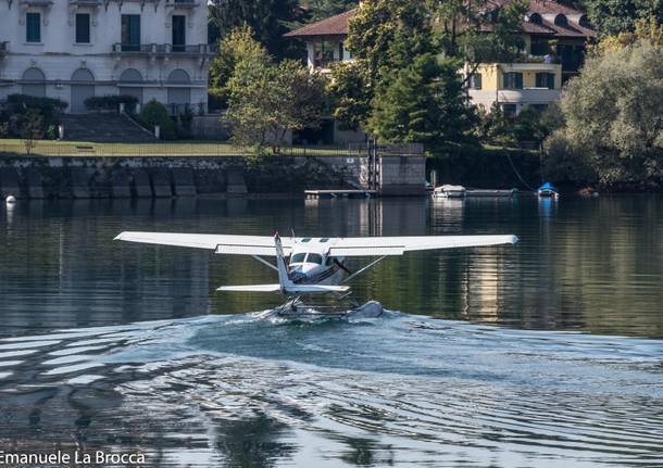 Idrovolanti in volo a Sesto Calende