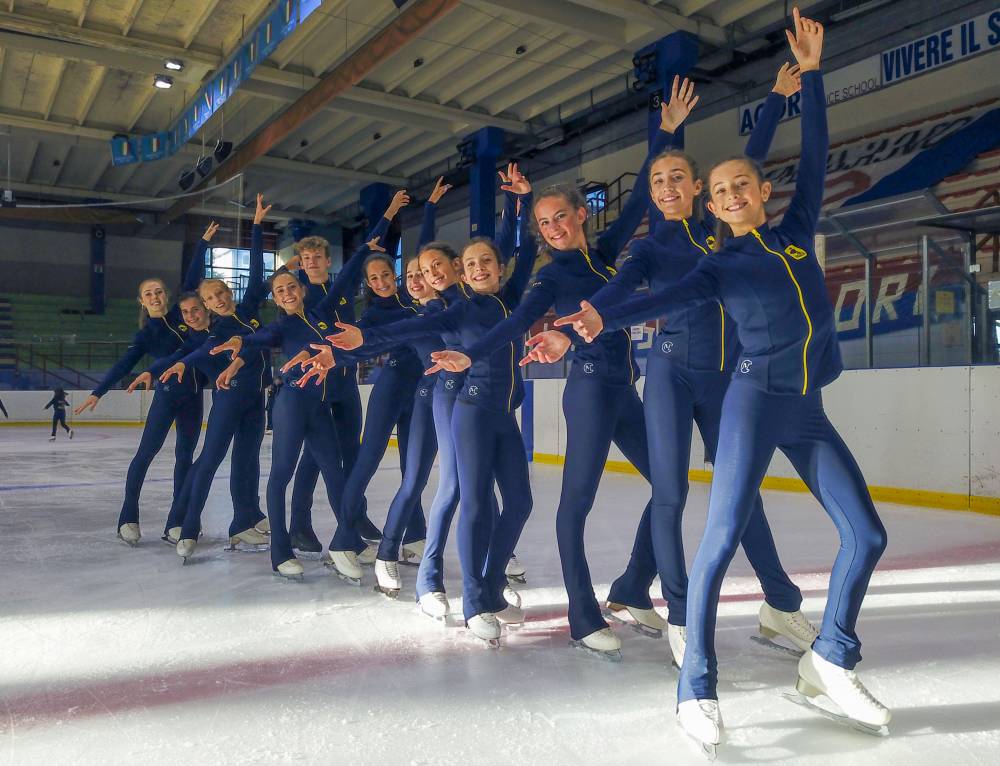 Tigros pattina con la Varese Ghiaccio