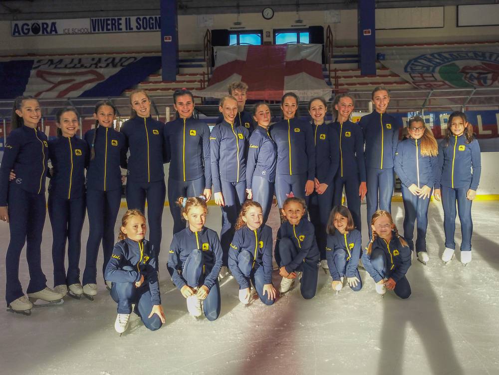 Tigros pattina con la Varese Ghiaccio