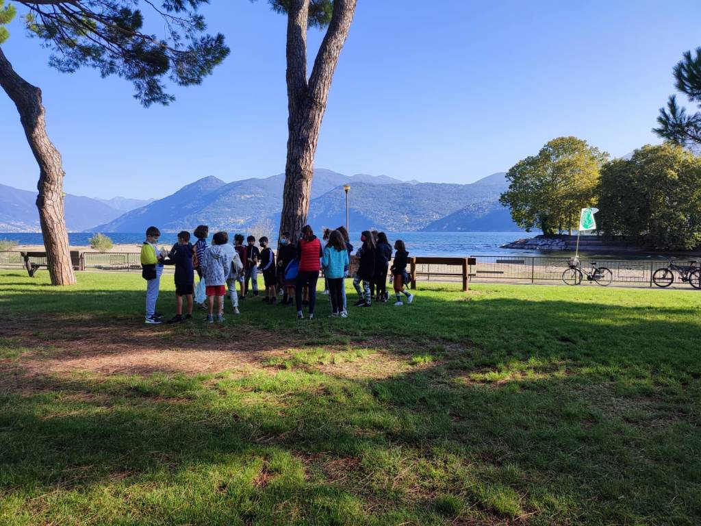 Fridays for future: in riva al lago Maggiore a Luino e Germignaga per chiedere un mondo più attento al clima
