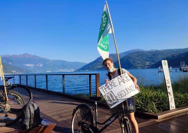 Fridays for future: in riva al lago Maggiore a Luino e Germignaga per chiedere un mondo più attento al clima