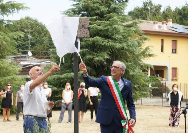 Cerimonia di intitolazione del parco pubblico di via Martin Luther King a Maria Lattuada