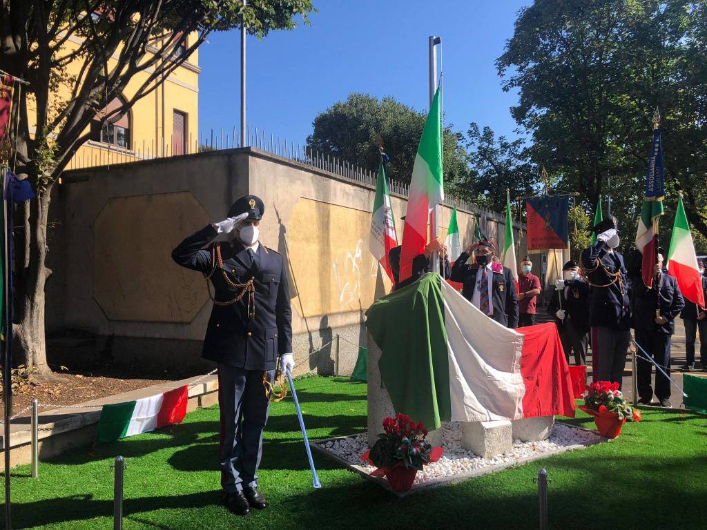 Cerimonia inaugurazione monumento ai caduti 