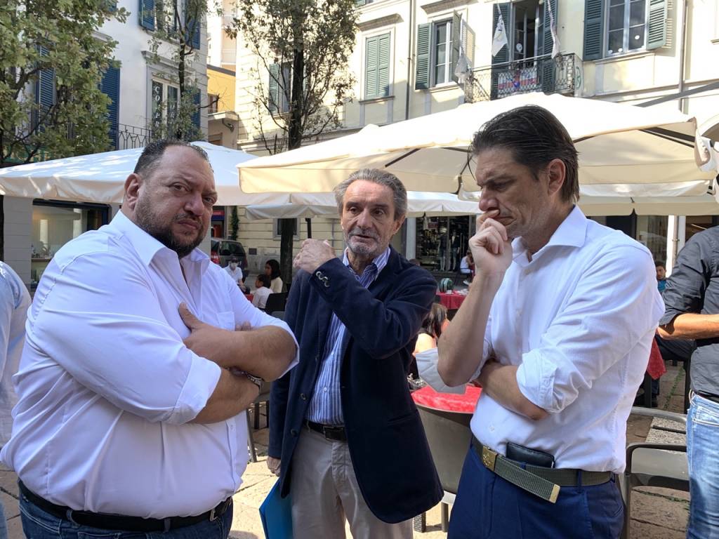 La lega si presenta in piazza podestà