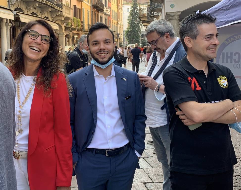 La lega si presenta in piazza podestà