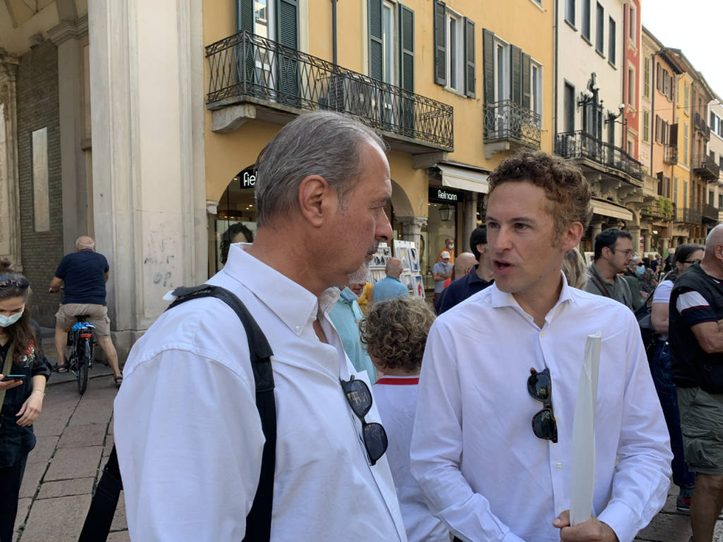 La lega si presenta in piazza podestà