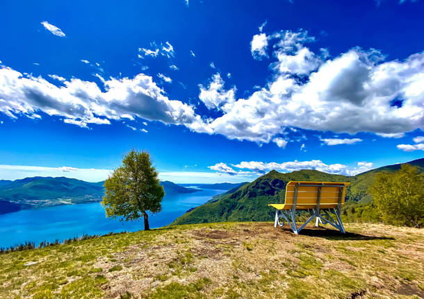 La prima big bench del Lago Maggiore 