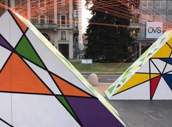 Misteriosi triangoli in piazza Monte Grappa: lavori in corso per la Varese Design Week