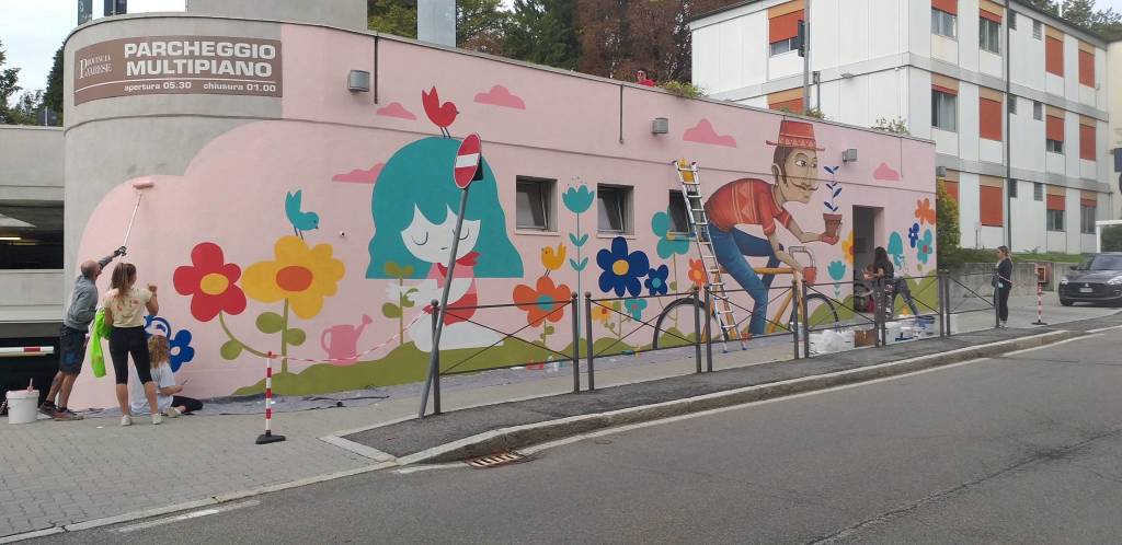 murales parcheggio multipiano di casbeno