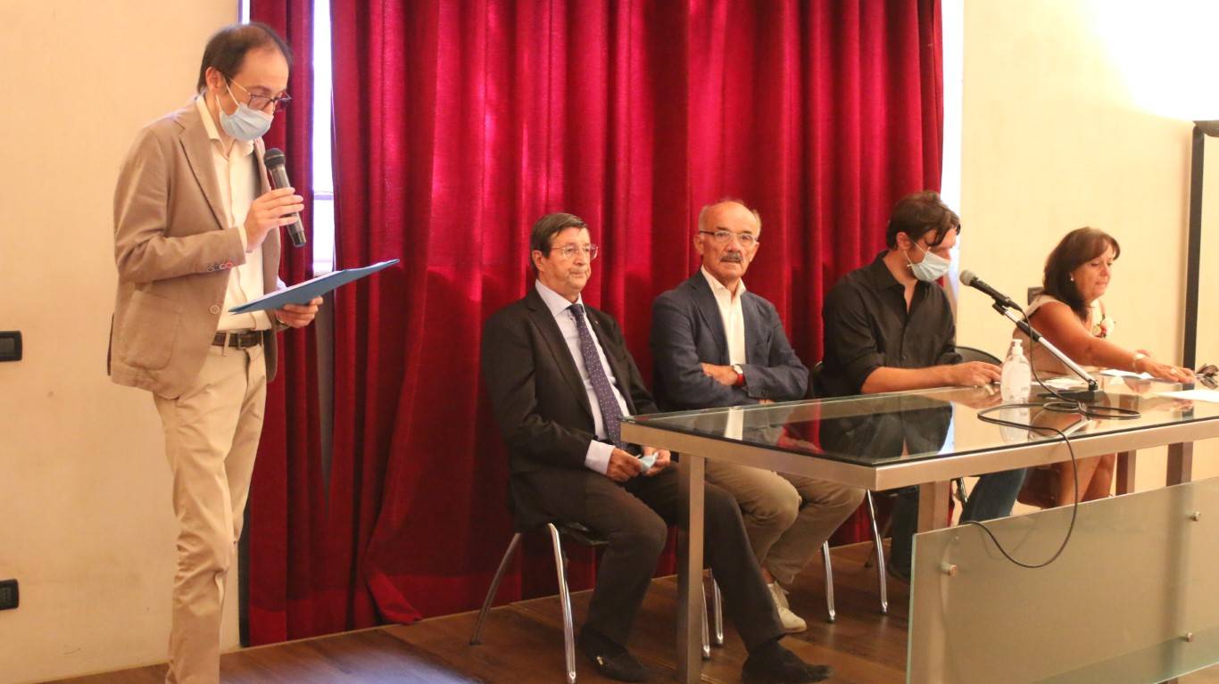 "Nel nome di Dante" a palazzo Leone Da Perego
