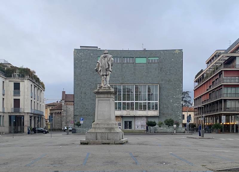 piazza Garibaldi Gallarate