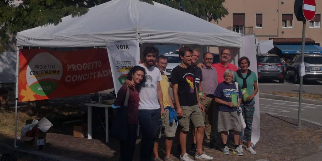 Progetto Concittadino ripulisce le scritte fasciste a Bobbiate