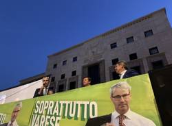 Sindaci di Lombardia  in piazza a sostegno di Galimberti 