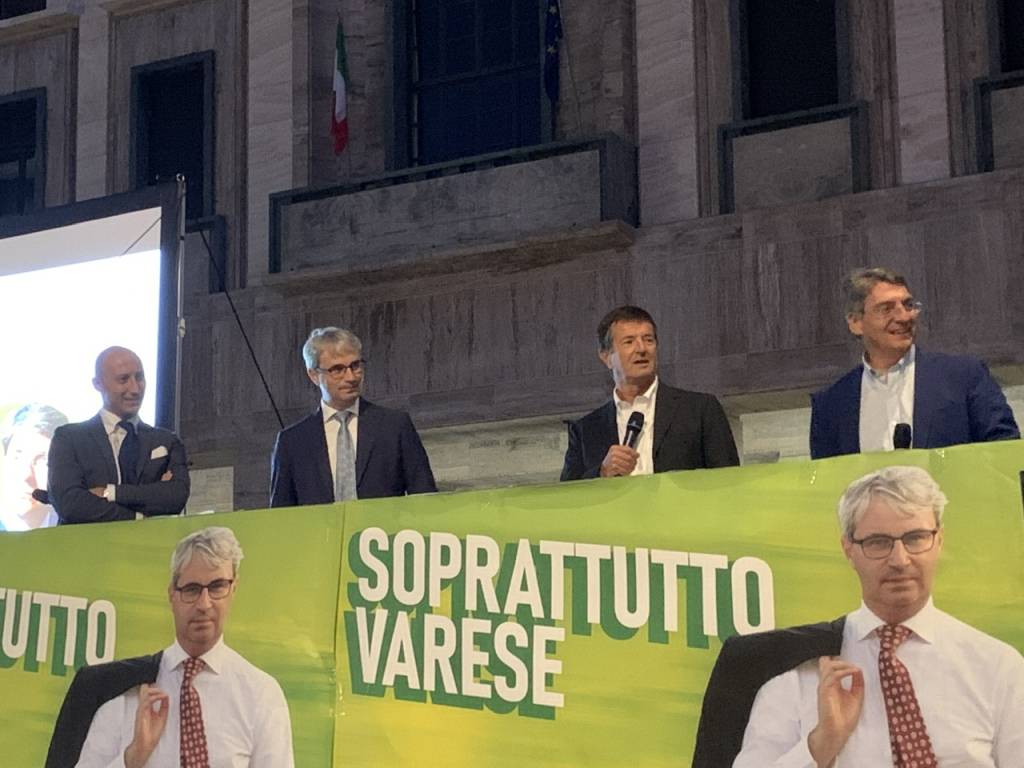 Sindaci di Lombardia  in piazza a sostegno di Galimberti 