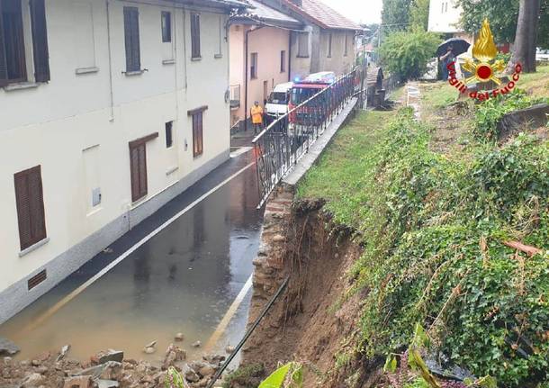 Strade allagate e disagi, il maltempo investe il Varesotto