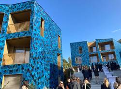 A Laveno Mombello l'inaugurazione delle Case Blu nell'area dell'ex Ceramica 