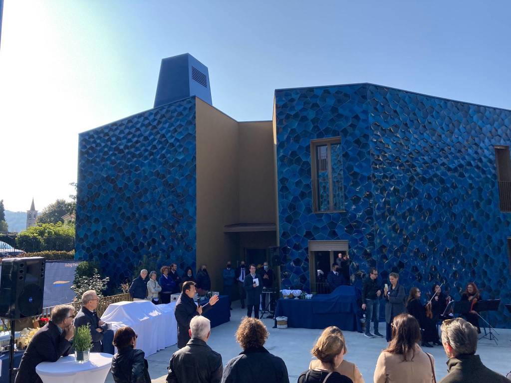 A Laveno Mombello l'inaugurazione delle Case Blu nell'area dell'ex Ceramica 