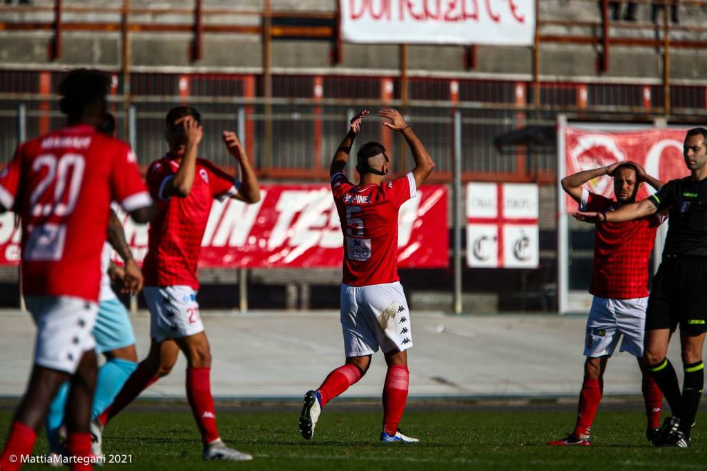 calcio città di varese calcio chieri
