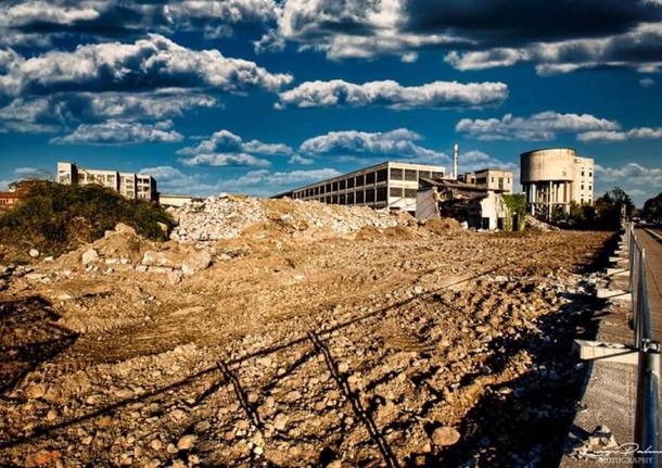 Cantiere aperto all'ex Cantoni di Saronno. Le fotografie di Luigi Palma 