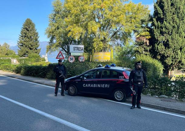 carabinieri stresa