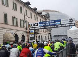 La Gran fondo tre valli varesine Eolo appassiona Varese