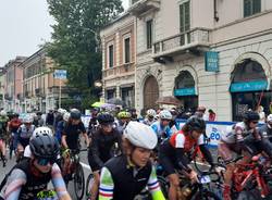 La Gran fondo tre valli varesine Eolo appassiona Varese