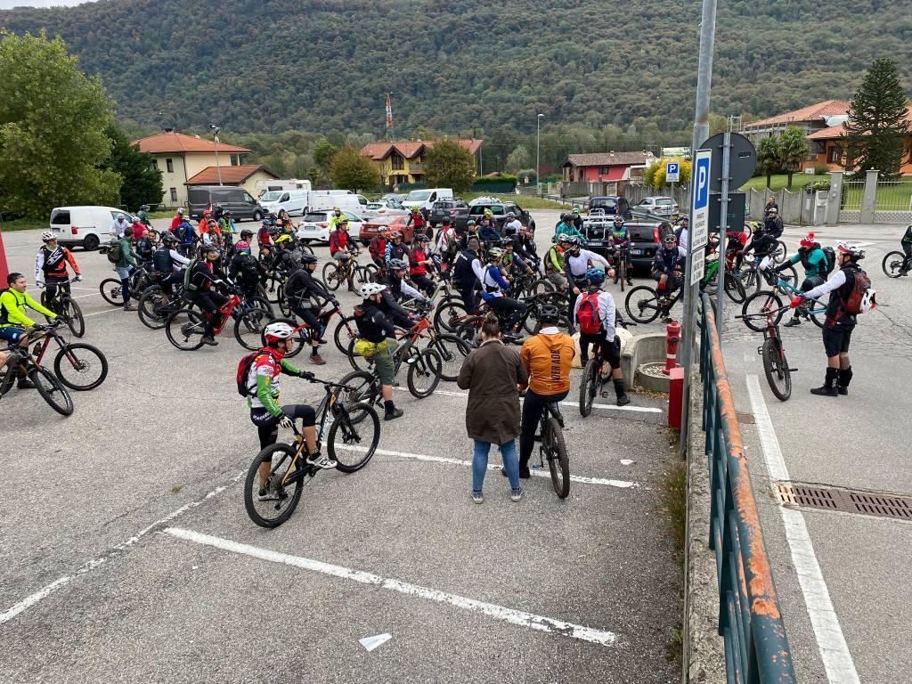 I \"Mufloni della Valcuvia\" da bikers a volontari salva sentieri