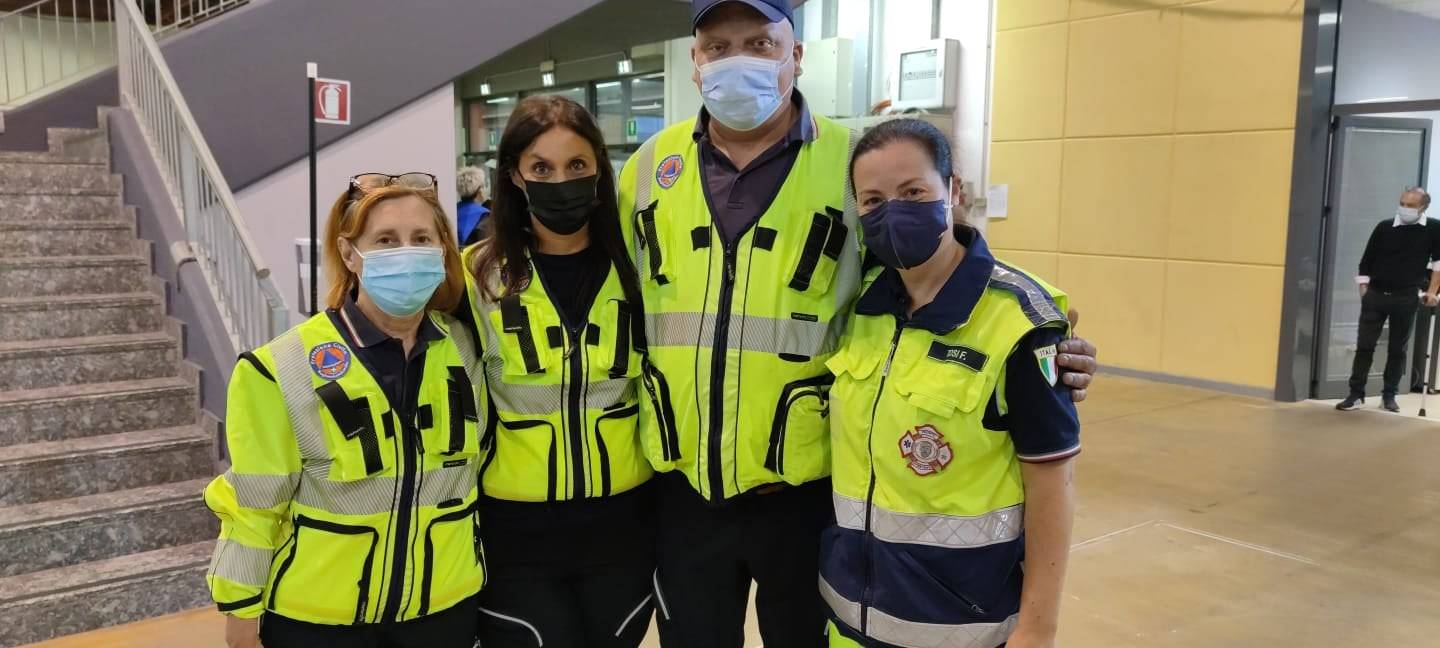 Dall'hub vaccinale di Malpensa Fiere un grazie ai volontari della Protezione civile di Gerenzano 