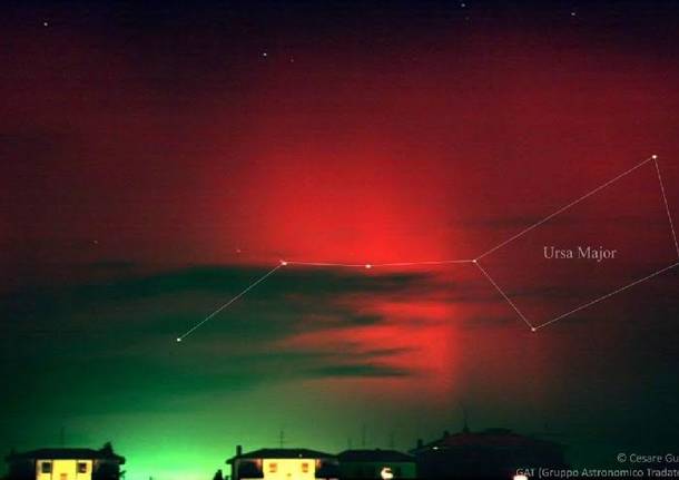 Cielo rosso in Italia: era un'aurora boreale oppure no?