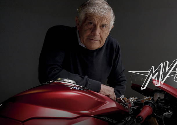 giacomo agostini mv agusta superveloce