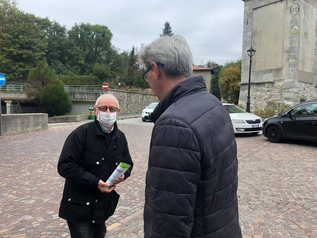 I volontari di Galimberti in piazza a Varese