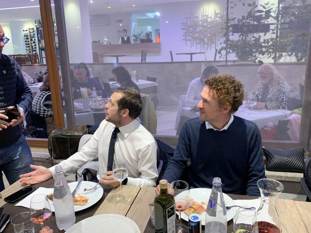 Il centrodestra di Varese a cena per ricaricarsi per il ballottaggio 