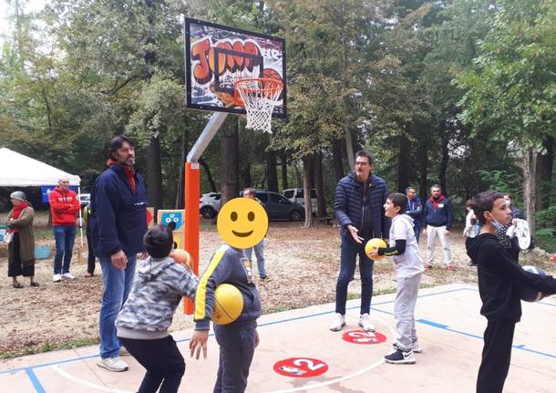 Inaugurato il nuovo campetto di minibasket ai Giardini Estensi di Varese