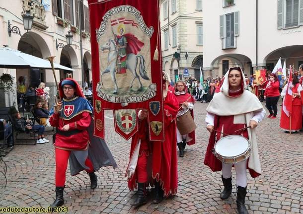 Palio di S.Pietro ad Abbiategrasso, domenica 10 ottobre cavalli al canapo