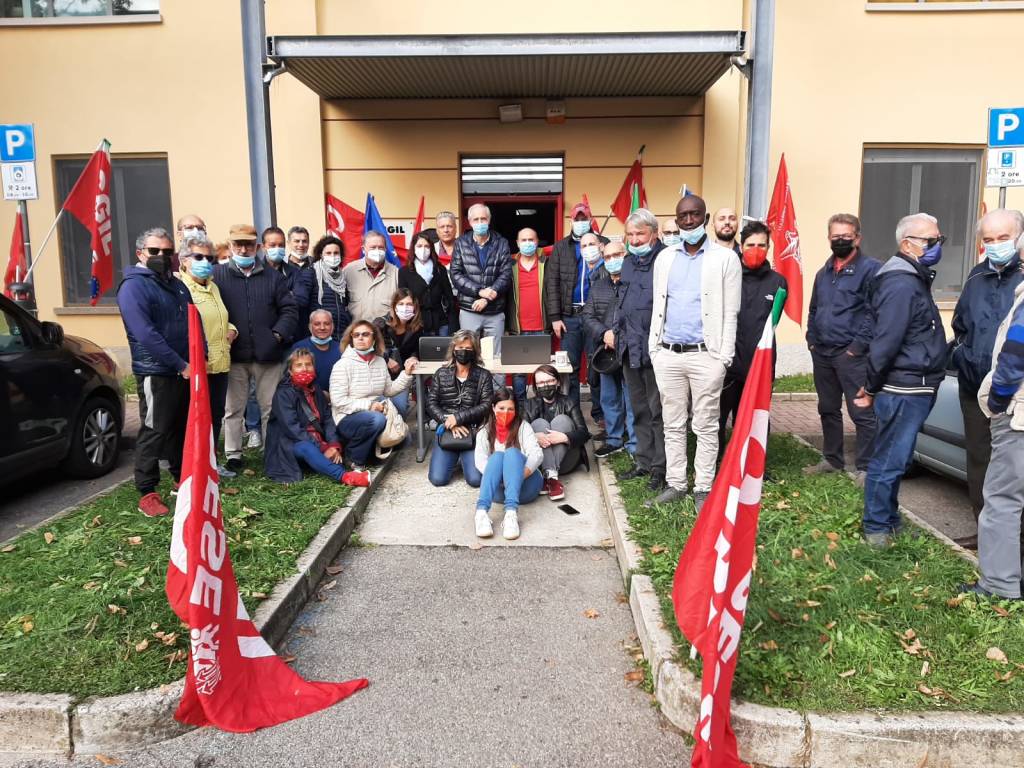 Presidi nelle sedi Cgil di Varese Busto Gallarate e Saronno