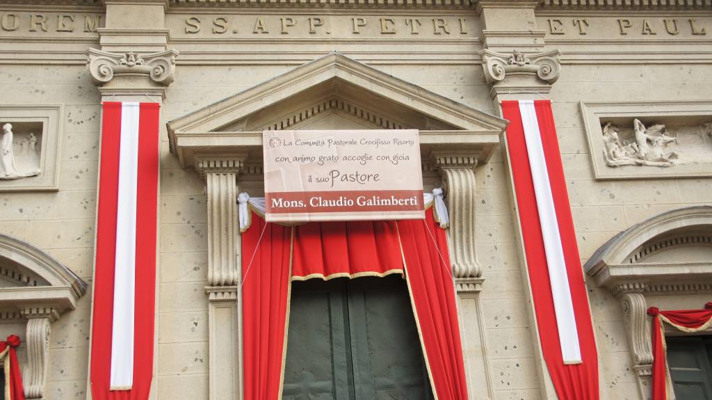 Saronno dà il benvenuto a don Claudio Galimberti