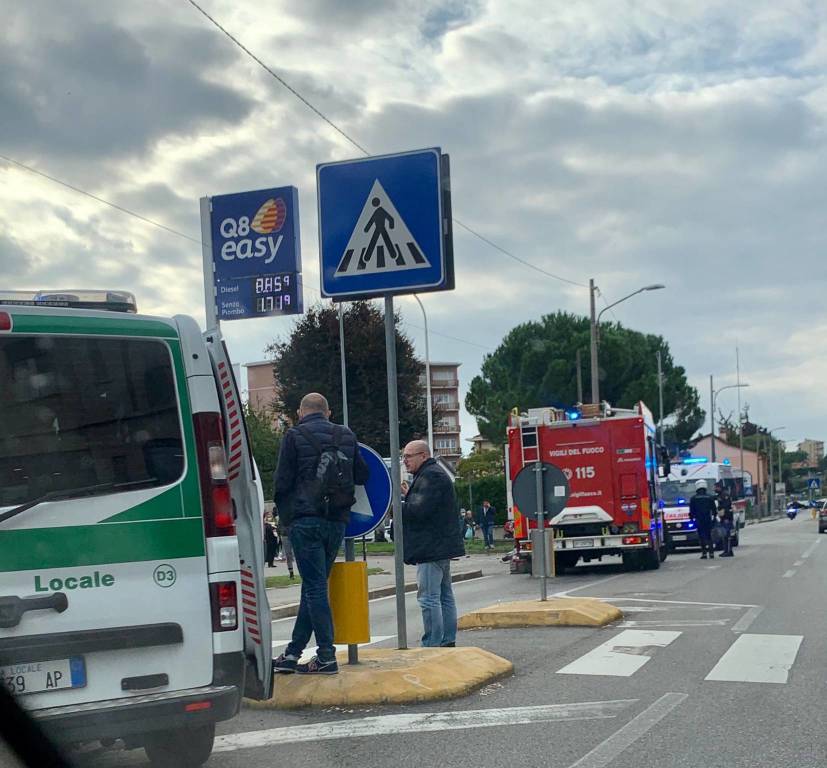 Scontro tra auto e moto in via Ferrario a Gallarate (9.10.21)