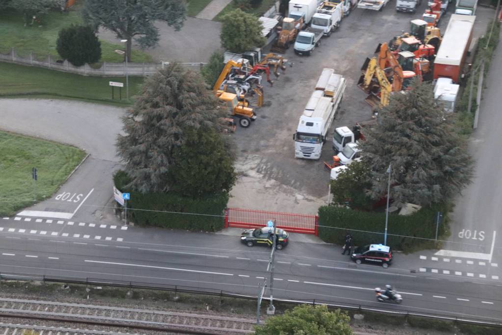 Traffico di rifiuti, arresti e denunce a Rovellasca