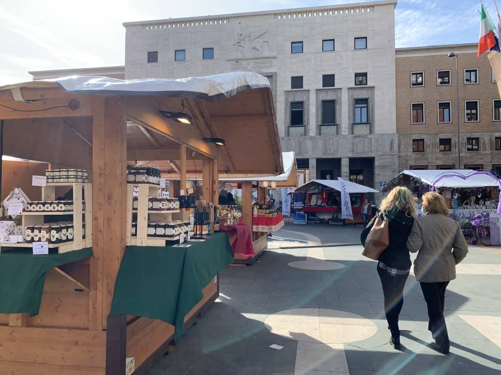 Un weekend trentino in piazza Monte Grappa